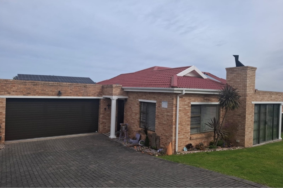 3 Bedroom Property for Sale in Rooi Rivier Rif Western Cape